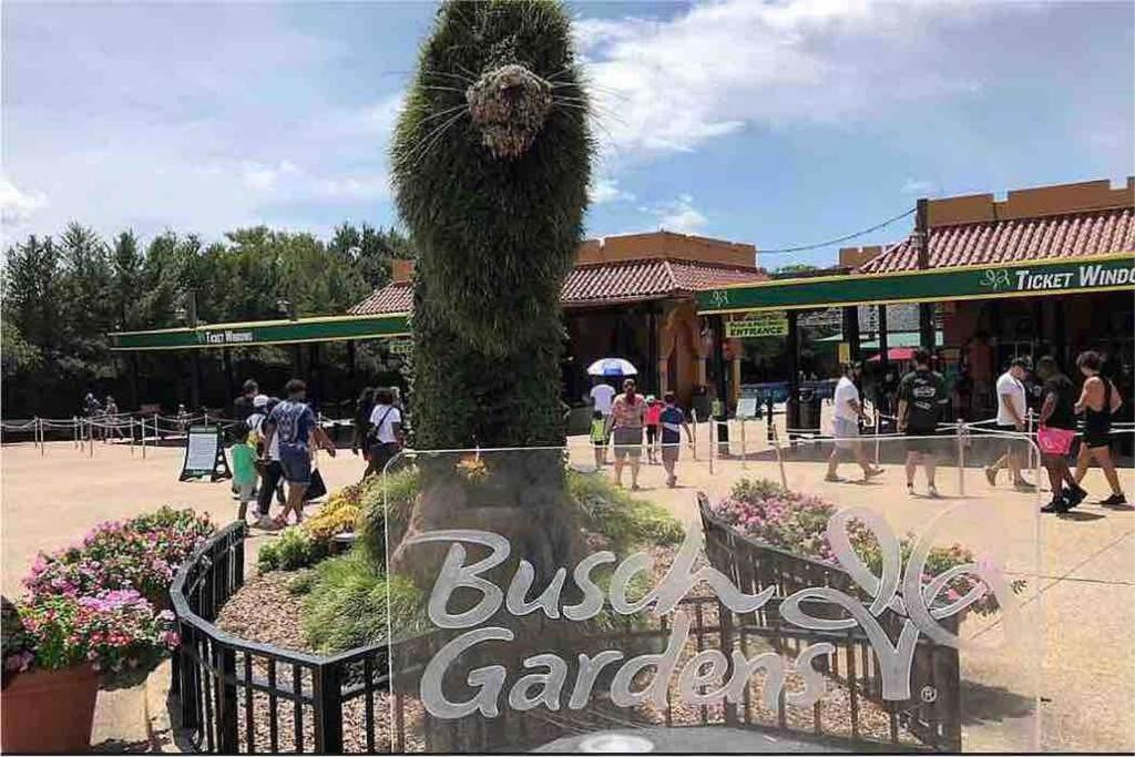 Villa Minutes To Fairgrounds, Hard Rock, & Busch Gardens à Tampa Extérieur photo